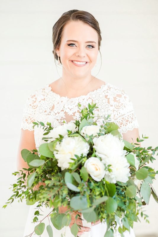 A Farmhouse Bridal Session | Hayley - Joanna Krueger Photography