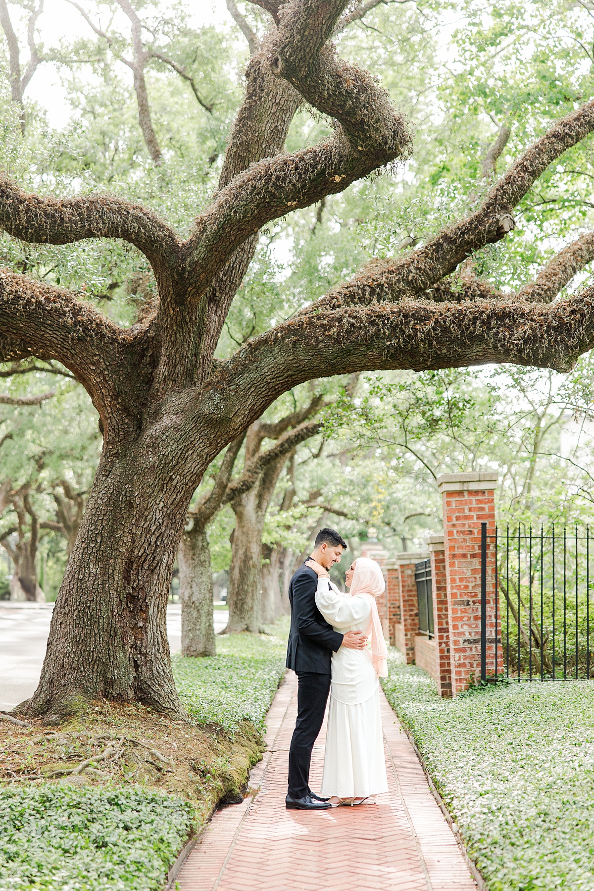 A North Boulevard and Hermann Park Engagement Session